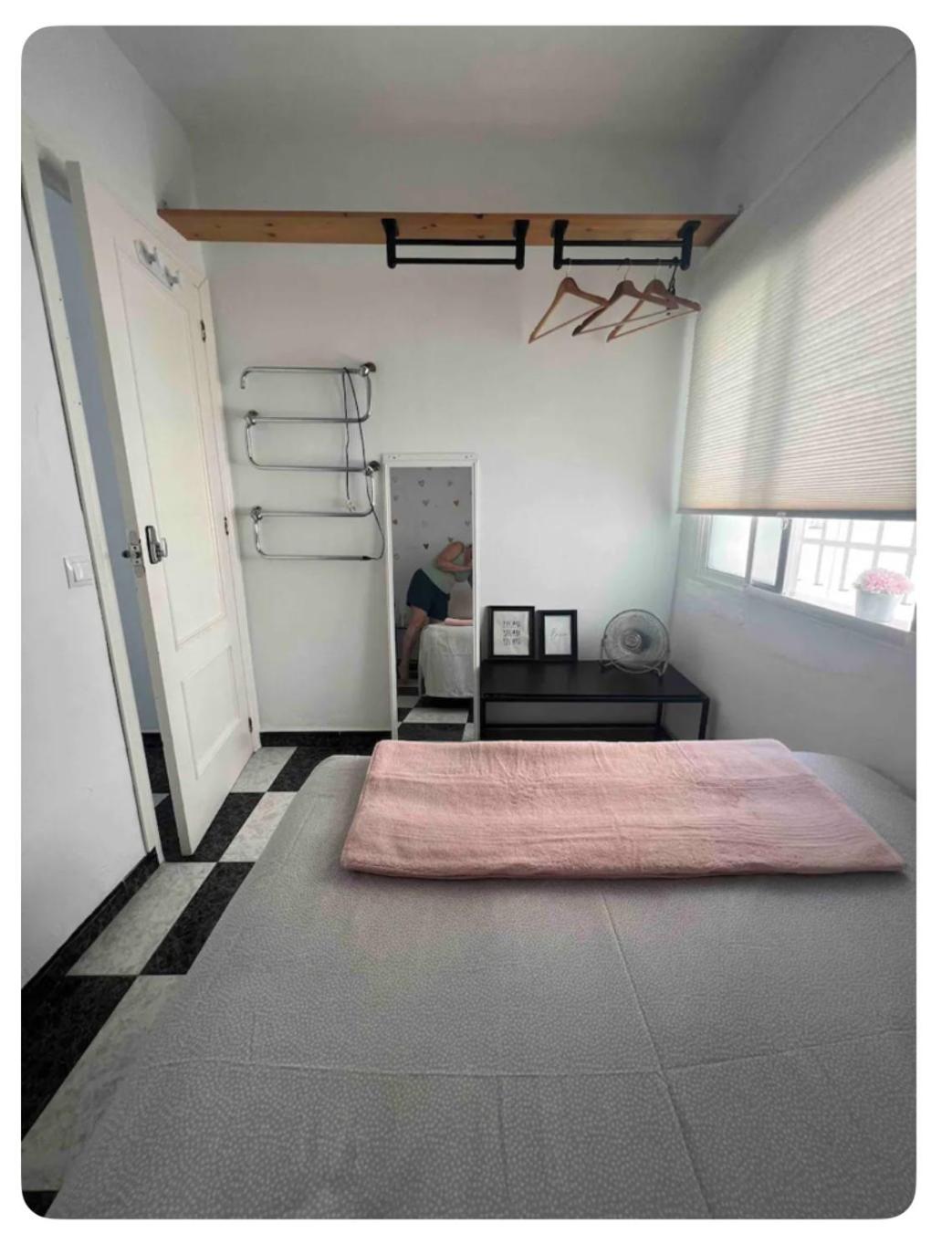 Privada En Piso Compartido En 3 Planta Sin Ascensor No Es Piso Entero Privatunterkunft